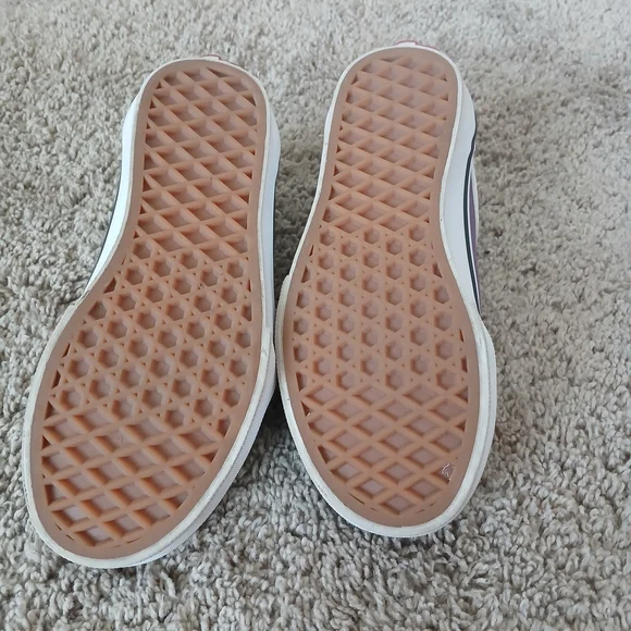 Vans Purple and White Girls Casual Shoes - Picture 7 of 11
